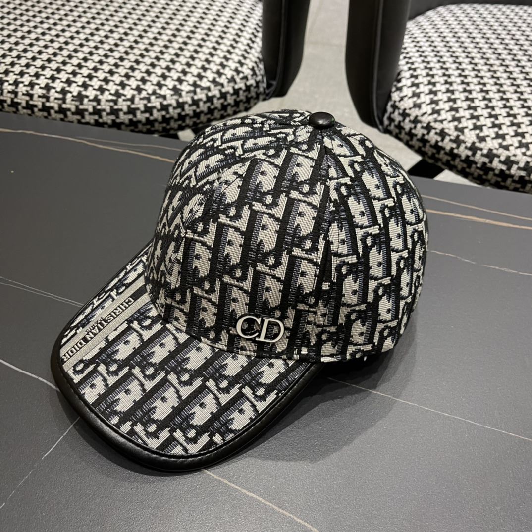 Christian Dior Caps